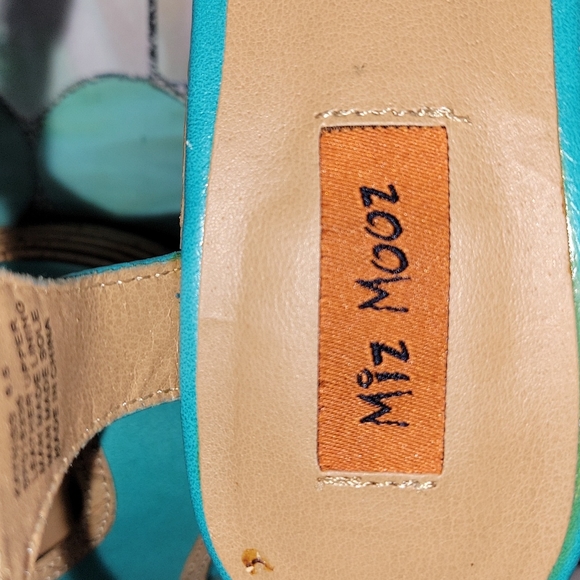 Miz Mooz - Picture 3 of 3